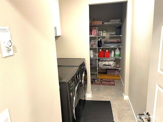 Building Photo - 20511 SE 256th St