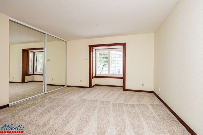 Building Photo - 320 Soquel Ave