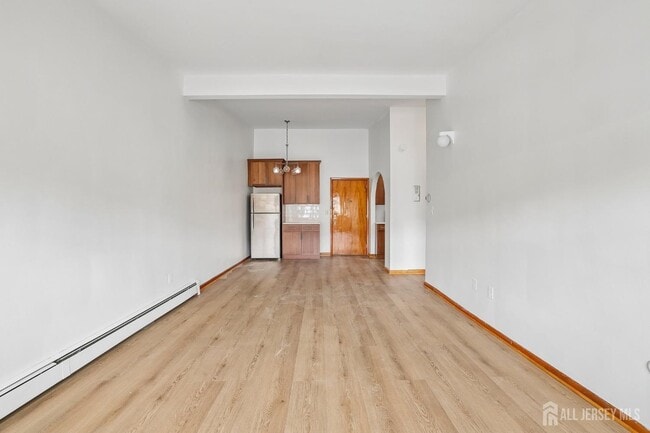 Building Photo - 14 Hazard Pl