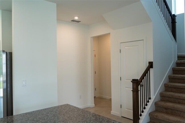Building Photo - 13094 Pergola Ave