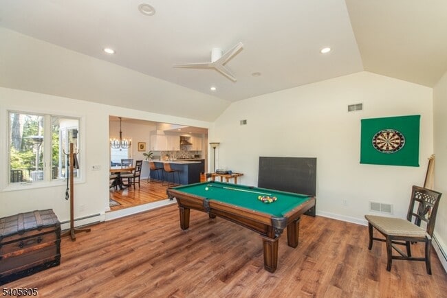 Building Photo - 237 Morris Ave