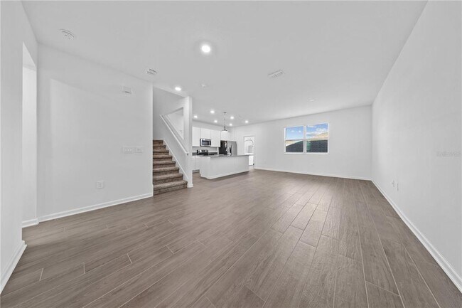 Building Photo - 15633 Water Spring Blvd