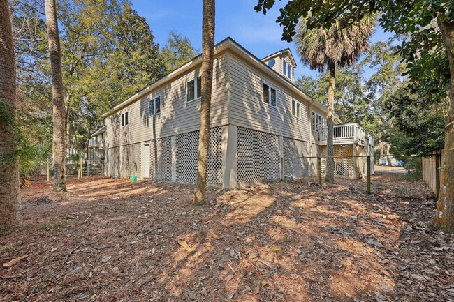 Building Photo - 6 Ibis St