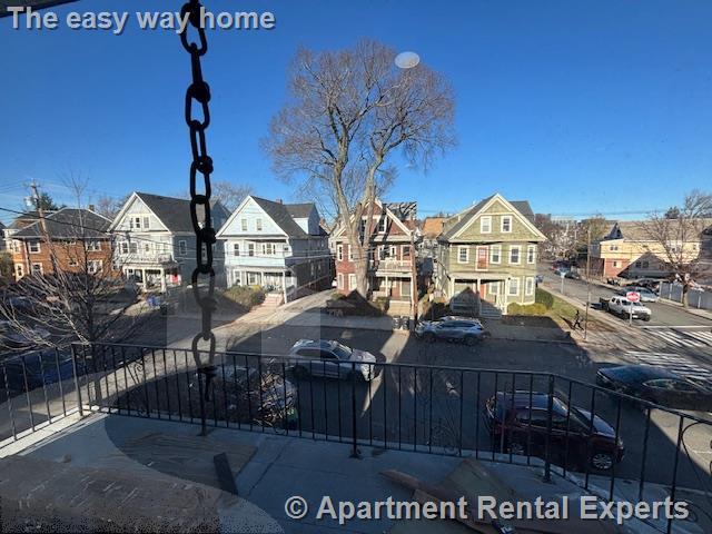 Building Photo - Somerville/Davis Square 2+ Bedroom - Parki...