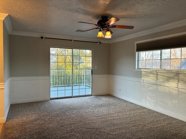 Building Photo - 428 Paintbrush Way