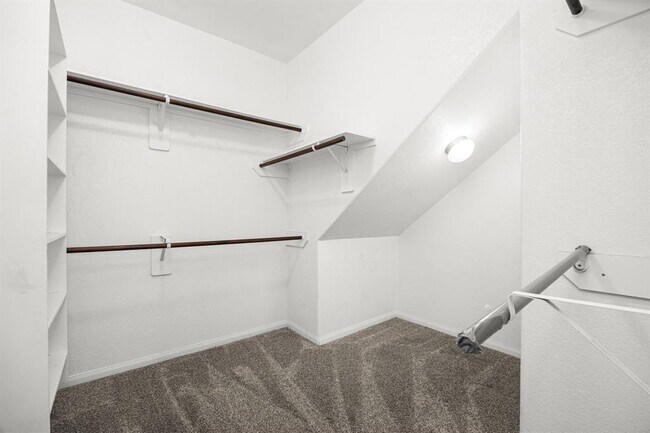 Building Photo - 7538 Merrylands Dr