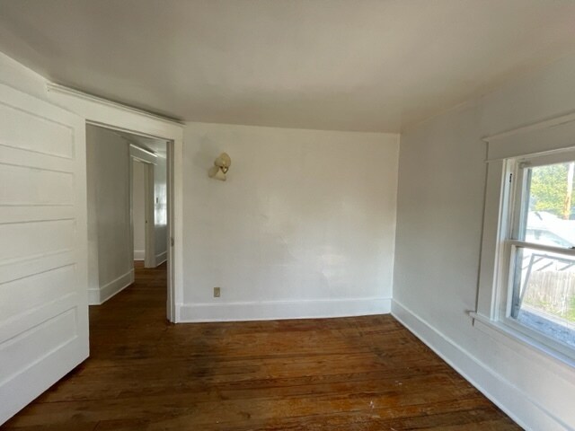 Building Photo - 1343 E Bowman St