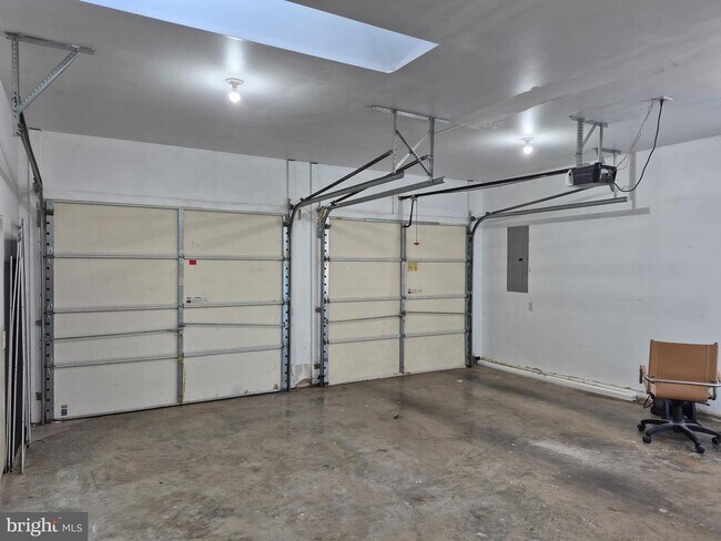 Building Photo - 189 Barrel Horse Dr