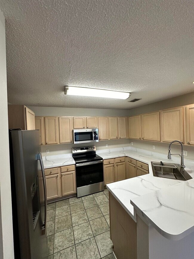 Building Photo - 5035 Mint Hill Ct