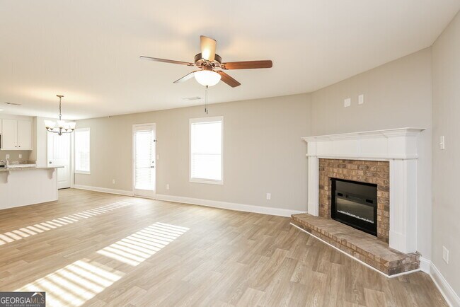Building Photo - 159 Heartland Cir