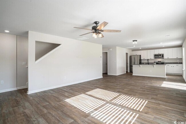 Building Photo - 380 Harvest Rdg Wy