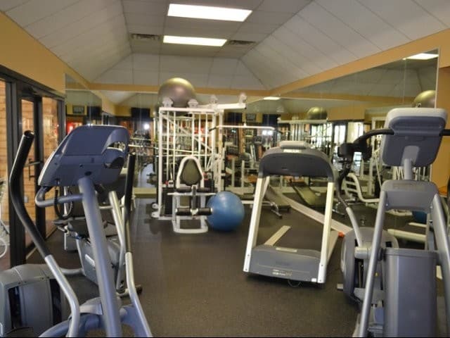 Building Photo - Waterford Place Apartments