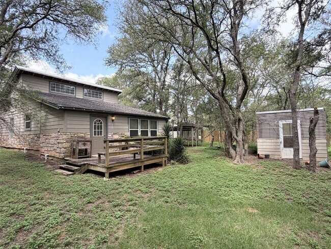 Building Photo - 236 Piney Ridge Dr