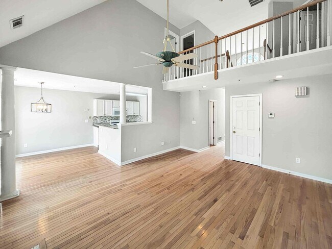 Building Photo - 2092 Drogheda Ln
