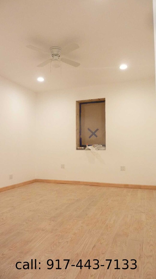 bedroom - 40 Catherine St