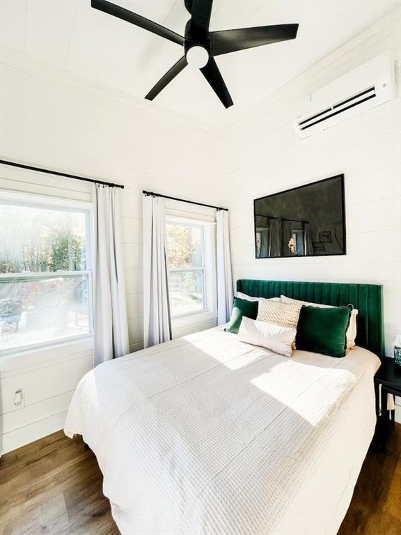 Building Photo - 300 Burbano Creekside Lndg