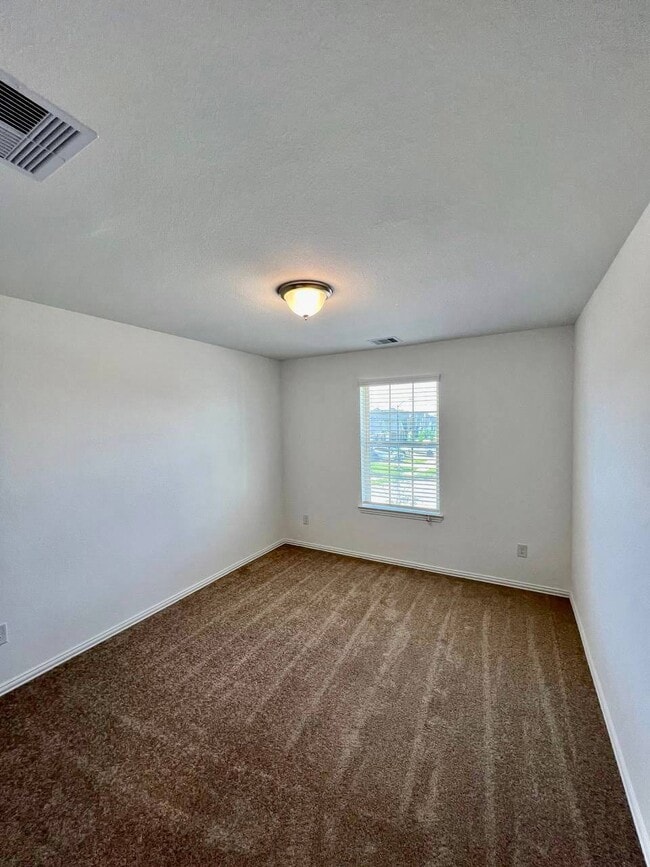 Building Photo - 31206 Zacara Ln