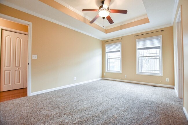 Building Photo - Pet Friendly Ranch with Bonus!