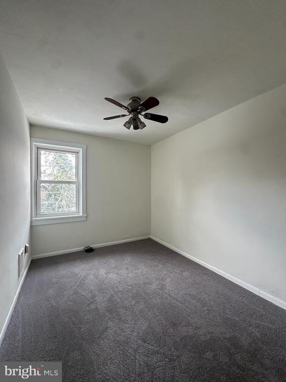 Building Photo - 613 Geddes St