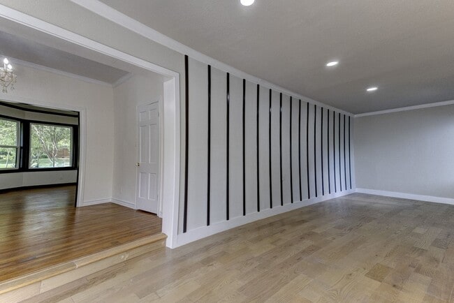 Building Photo - 6749 Fortune Rd