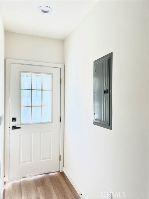 Building Photo - 9645 Dale Ave