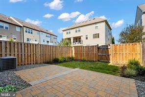 Building Photo - 6 Bedrock Way