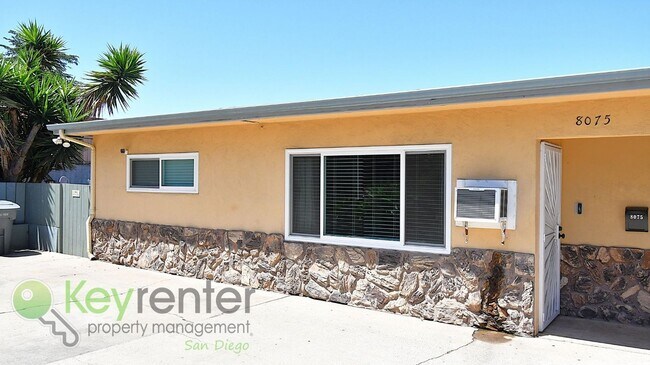 Building Photo - Traditional Duplex in Lemon Grove | Minutes from CA-94 FWY Acces