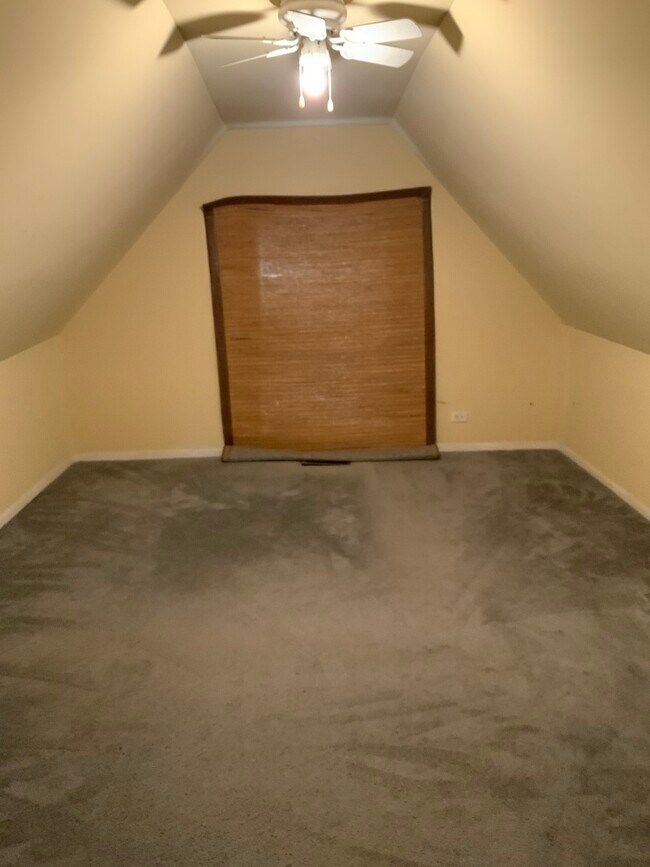 Building Photo - 1165 S Humphrey Ave