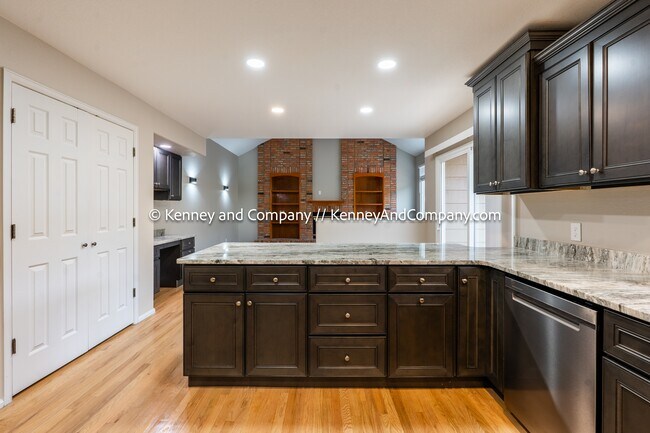Building Photo - 1672 Smoke Ridge Dr