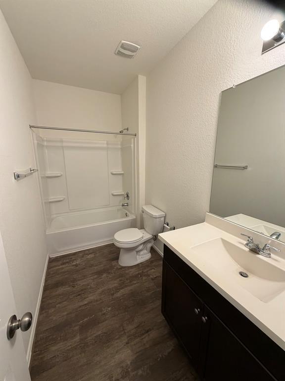 Building Photo - 109 High Hill Cv
