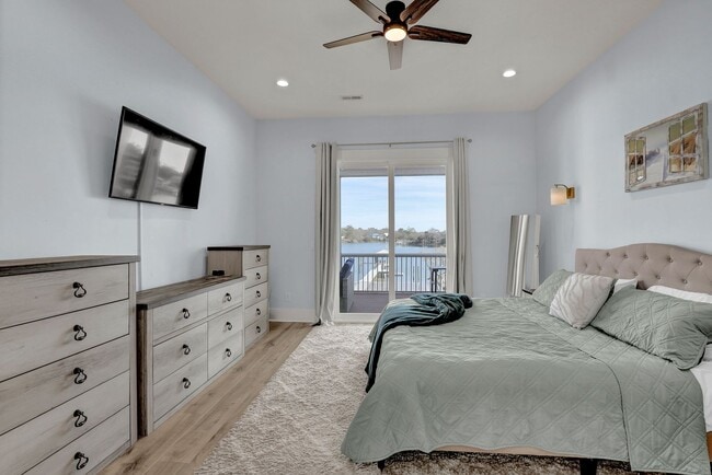 Building Photo - 1059 Meridian Dr