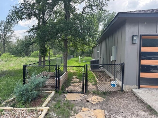 Building Photo - 109 Mokulua Ln