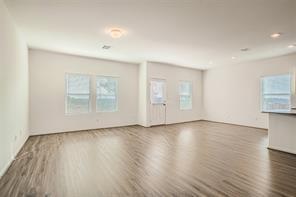 Building Photo - 700 Mallow Rd