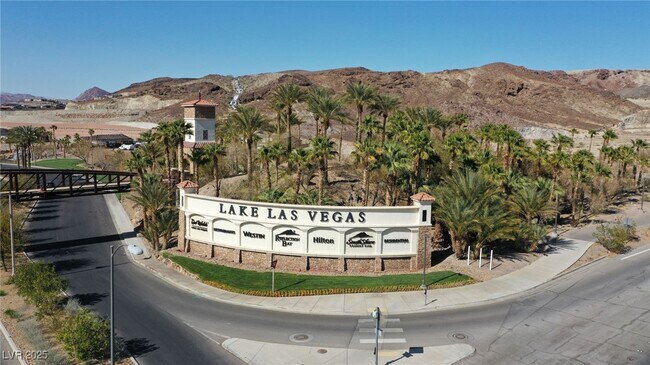 Building Photo - 1049 Strada Tortona