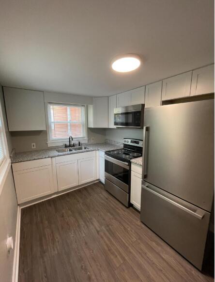 Building Photo - 421 Johnson Ave