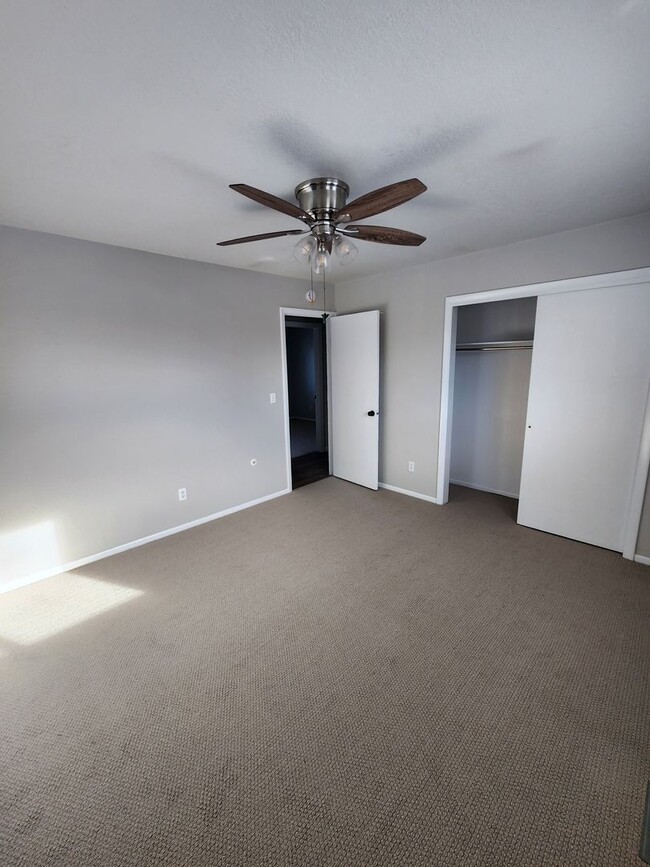 Building Photo - Shop-Ready 4BR Home with Lift-Ready Detached Garage & RV Parking Near Downtown Firestone