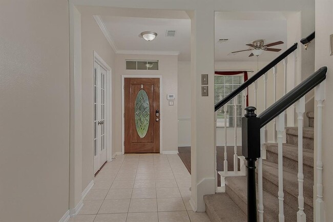 Building Photo - 11 Valleybrook Pl