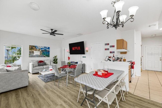 Building Photo - 318 E Patterson St