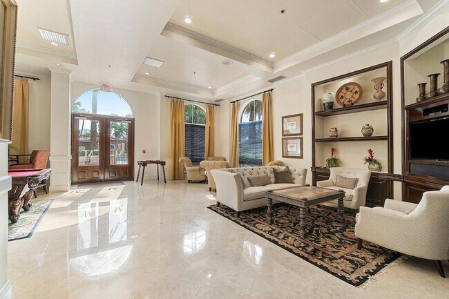 Building Photo - 616 Clearwater Park Rd