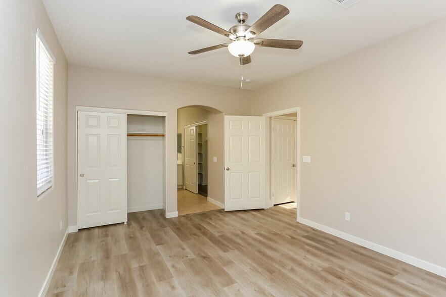 Building Photo - 8837 Medicine Wheel Ave
