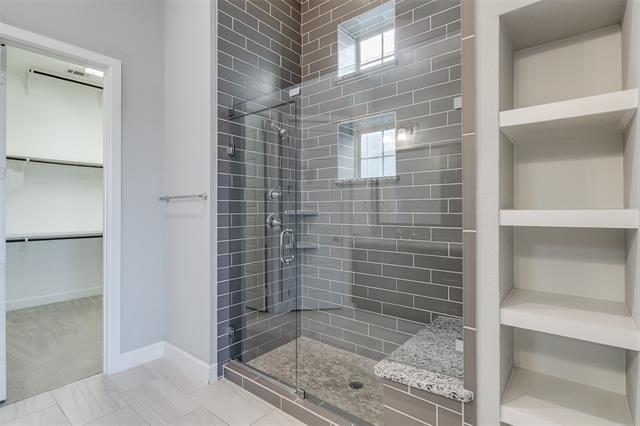 Building Photo - 1348 Arch Pl