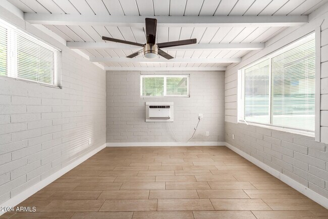 Building Photo - 3027 N 37th St