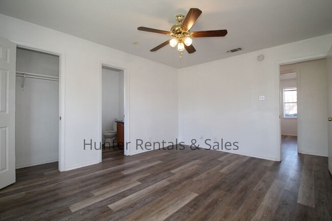 Building Photo - North Killeen!