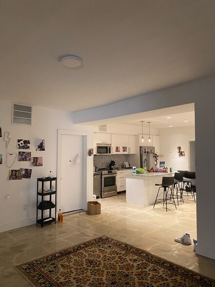 Kitchen - 55 Trumbull St