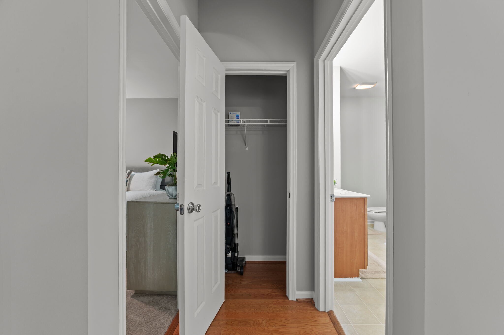 Building Photo - 1121 Turtle Creek Rd