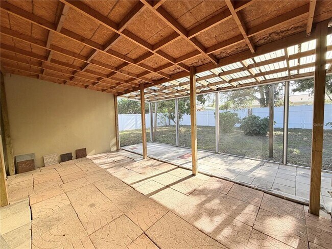 Building Photo - 309 Kerry Dr