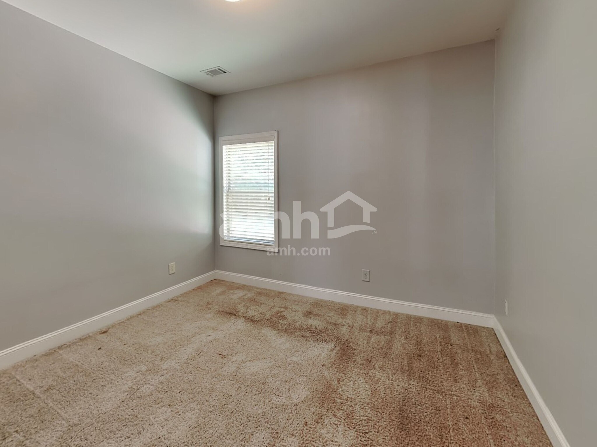 Building Photo - 2575 Dolostone Way