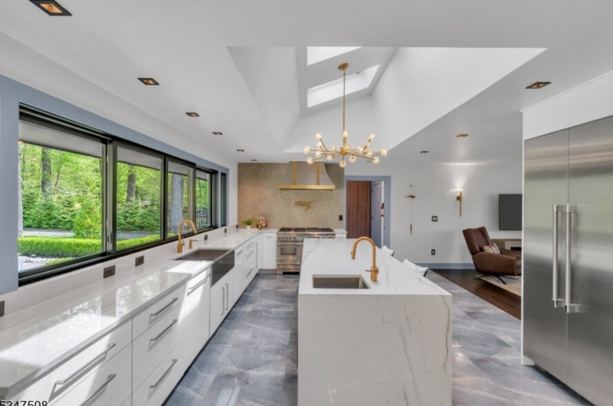 Building Photo - 792 Partridge Dr