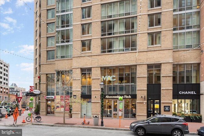 Building Photo - 675 President St