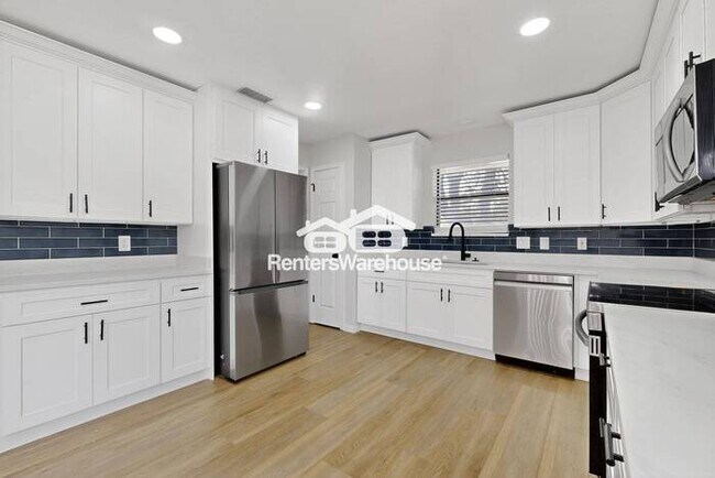 Building Photo - Completely Refreshed Plano Home Ready for ...